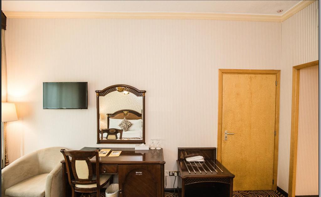Sun And Sands Hotel Дубай Экстерьер фото